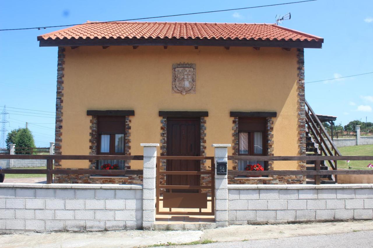 Les Casines Apartment Luanco Bagian luar foto